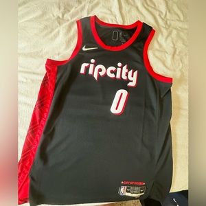 DAMIAN LILLARD BLAZERS CITY OF ROSES JERSEY